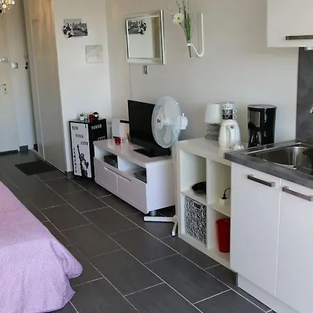 14, Heliopolis J Village Naturiste * Agde