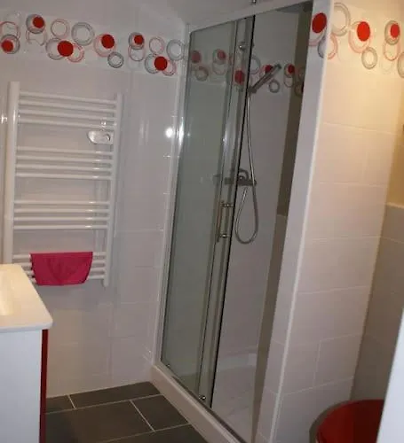 14, Heliopolis J Village Naturiste * Agde